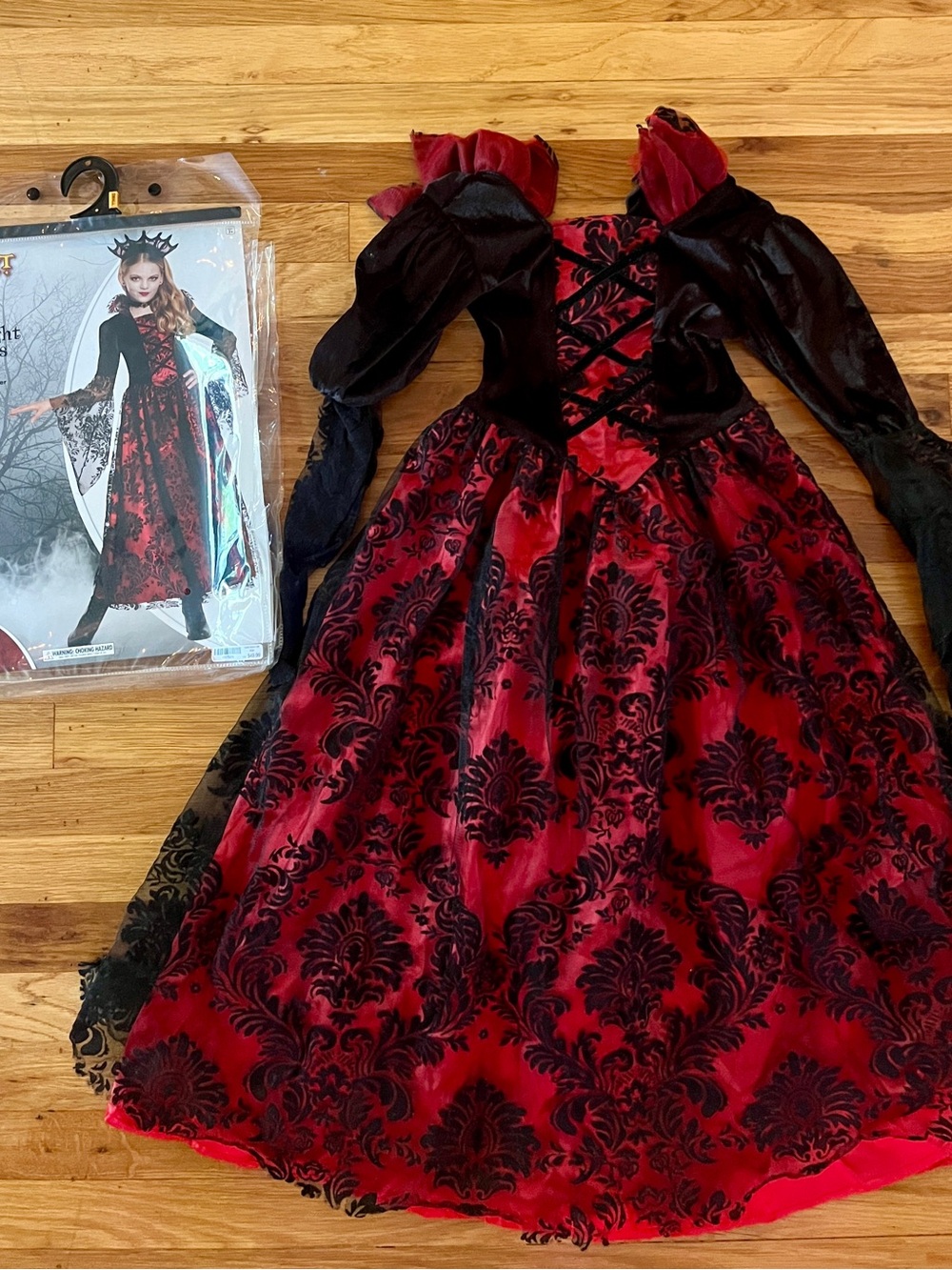 Spirit Moonlight Princess Costume - Red and Black Lace Dress